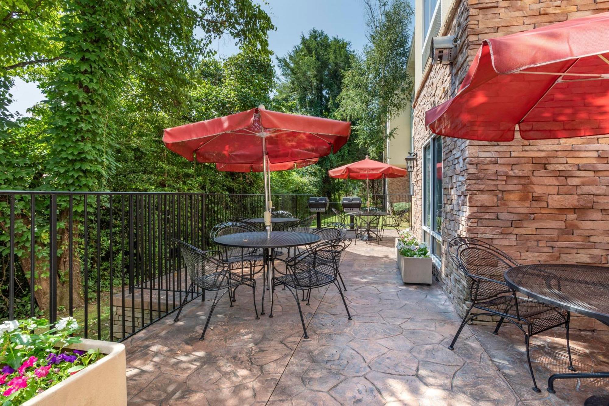Fairfield Inn & Suites Cherokee Exterior foto